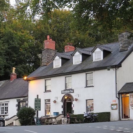 The Bryntirion Inn Llandderfel المظهر الخارجي الصورة