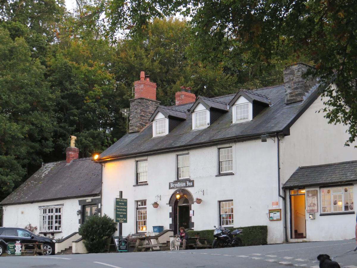 The Bryntirion Inn Llandderfel المظهر الخارجي الصورة
